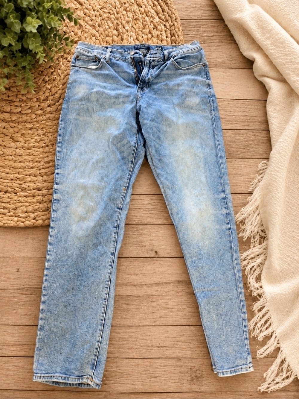 Lucky Brand Light Blue Straight Leg Women's Jeans